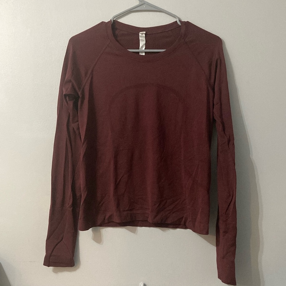 Lululemon long sleeve crop